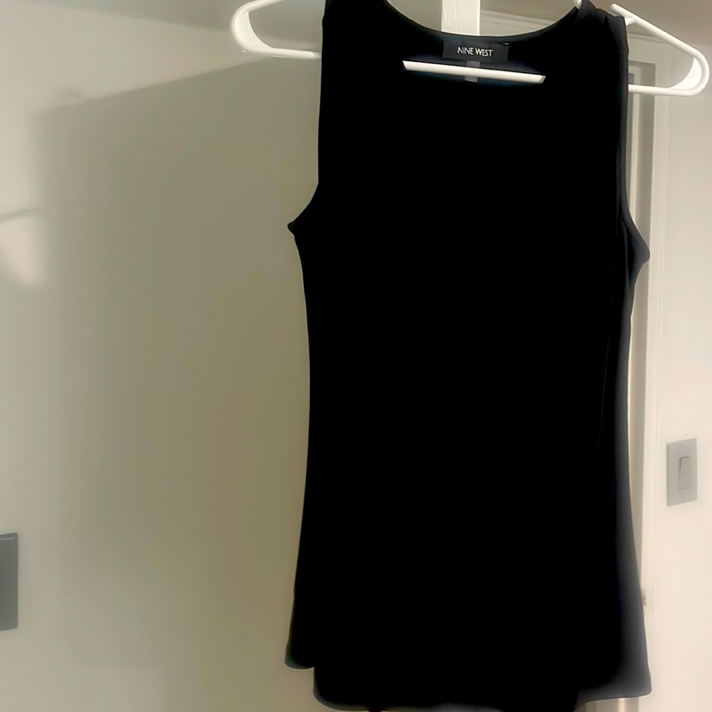 Women’s Shell
